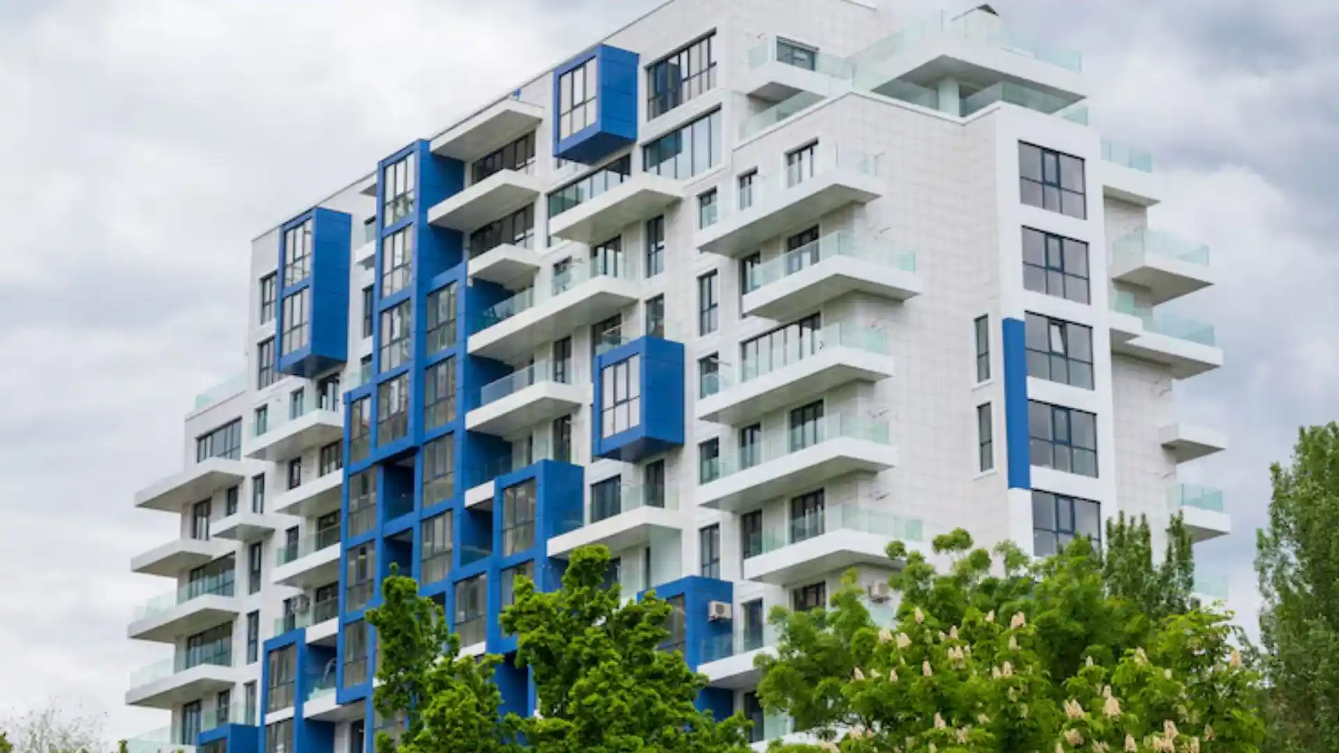 Image: a residential or commercial building for rent